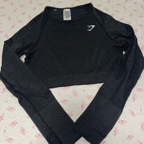 GYMSHARK CROPPED LONG SLEEVE - Picture 1 of 3